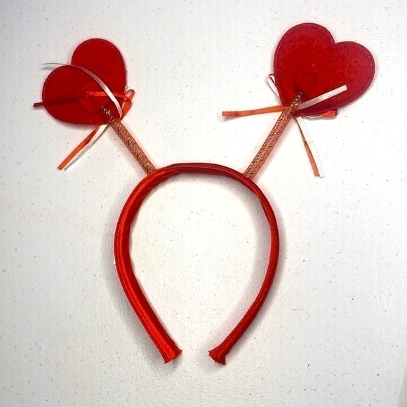 VALENTINES HEART HEADBAND - Picture 5 of 5